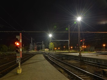 Naše realizace - Svítidla na Vlakové nádraží Klatovy