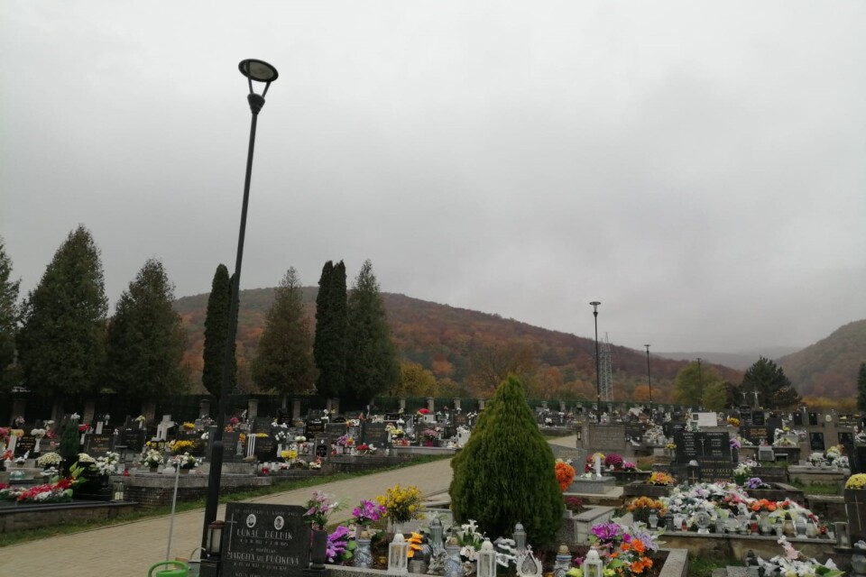 ParkLED 2G na hřbitově Diviacka Nová Ves