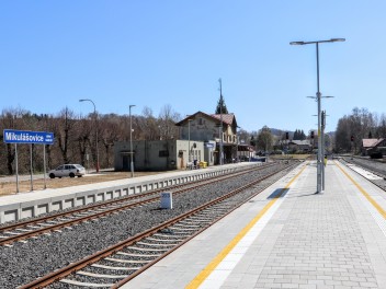 Železniční stanice Mikulášovice
